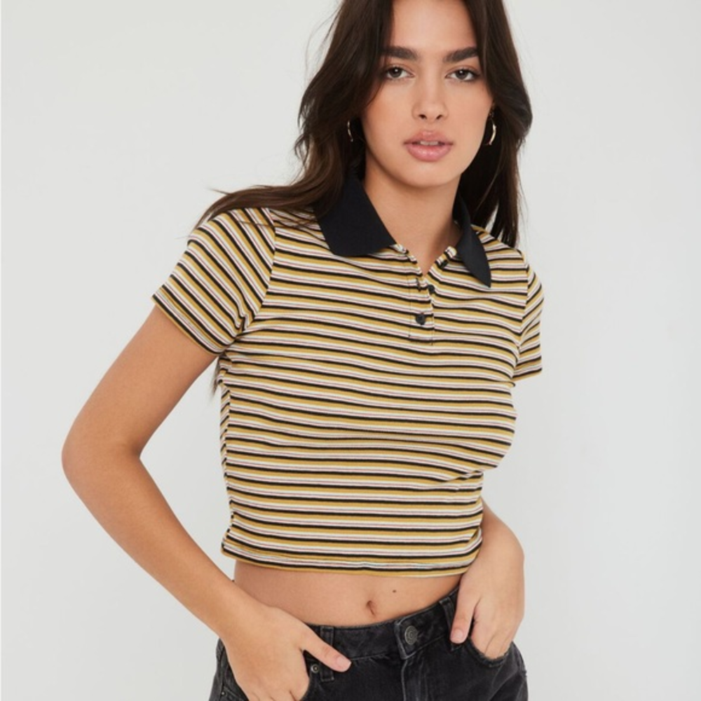 NWOT‎ LEVIS cropped polo